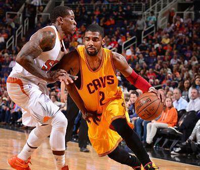 独领风骚，目前欧冠前8球队英超占4席，其余四大联赛各出1队（欧冠八强英超四席领跑，其余四大联赛各仅一队在列）