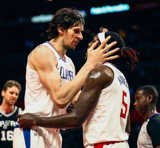 切尔西客战亚特兰大：吉滕斯、若昂-佩德罗首发，内托出战（切尔西做客亚特兰大：吉滕斯、若昂-佩德罗先发，内托披挂上阵）